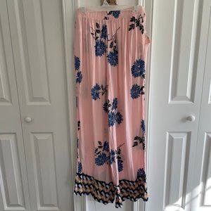 Contemporary flowy floral summer pants